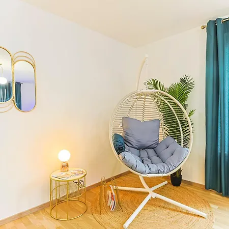 Appartamento Le Venise, Parking Prive, Neuf & Spacieux *