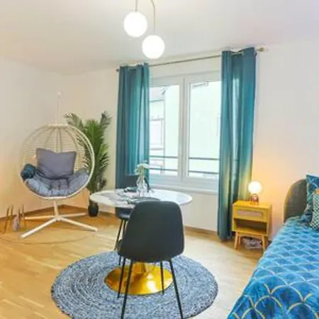 Down-town I Private Parking I Bright Colmar